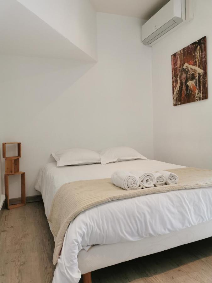 Hotel Le Saint Jean Barbentane Esterno foto